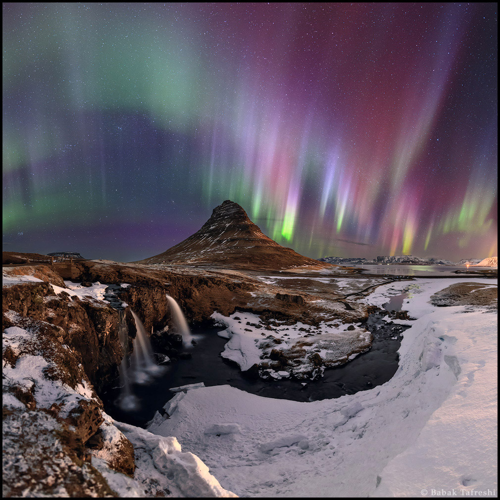 Stunning aurora borealis above Kirkjufell, Iceland.